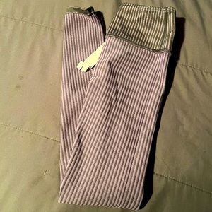 High-Waisted Seamless Rib Legging